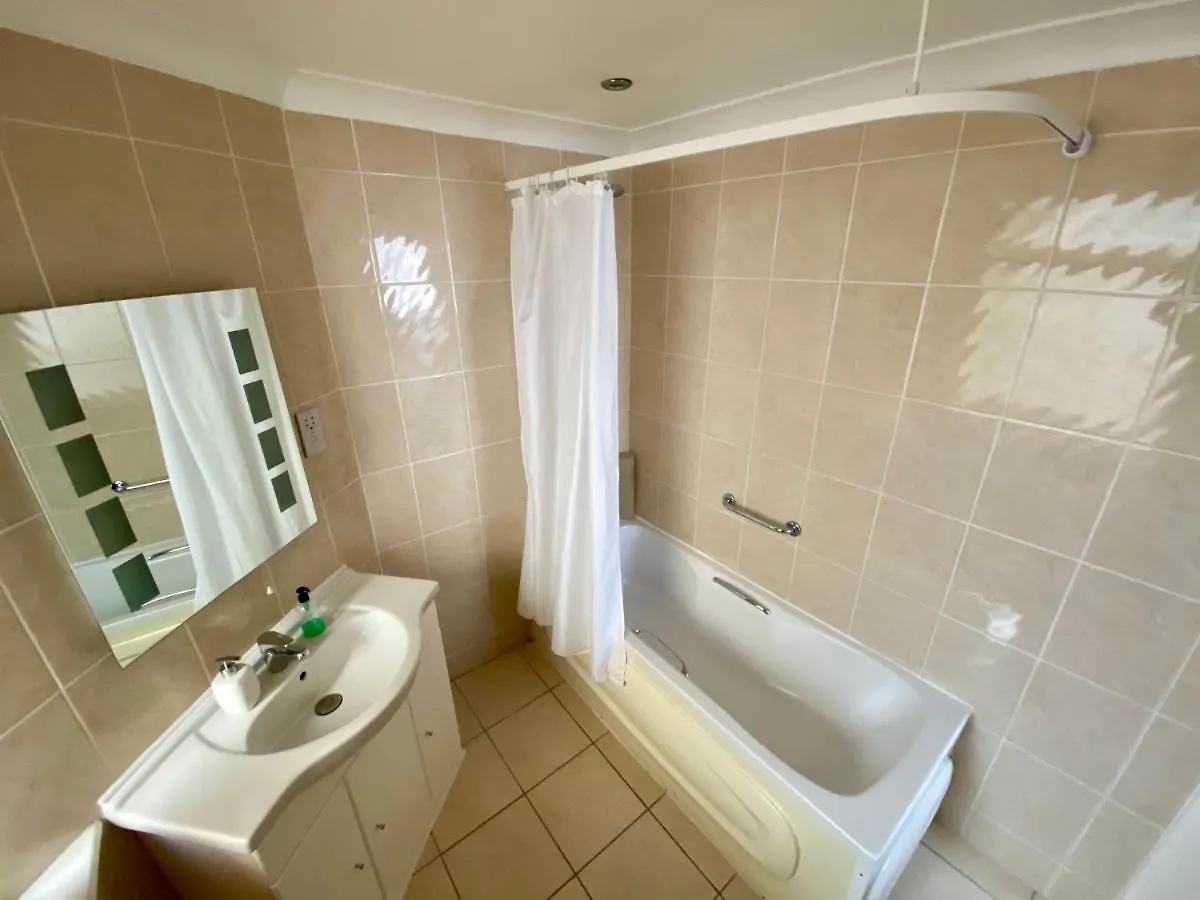 Hinton Firs Hotel Bournemouth 3*,